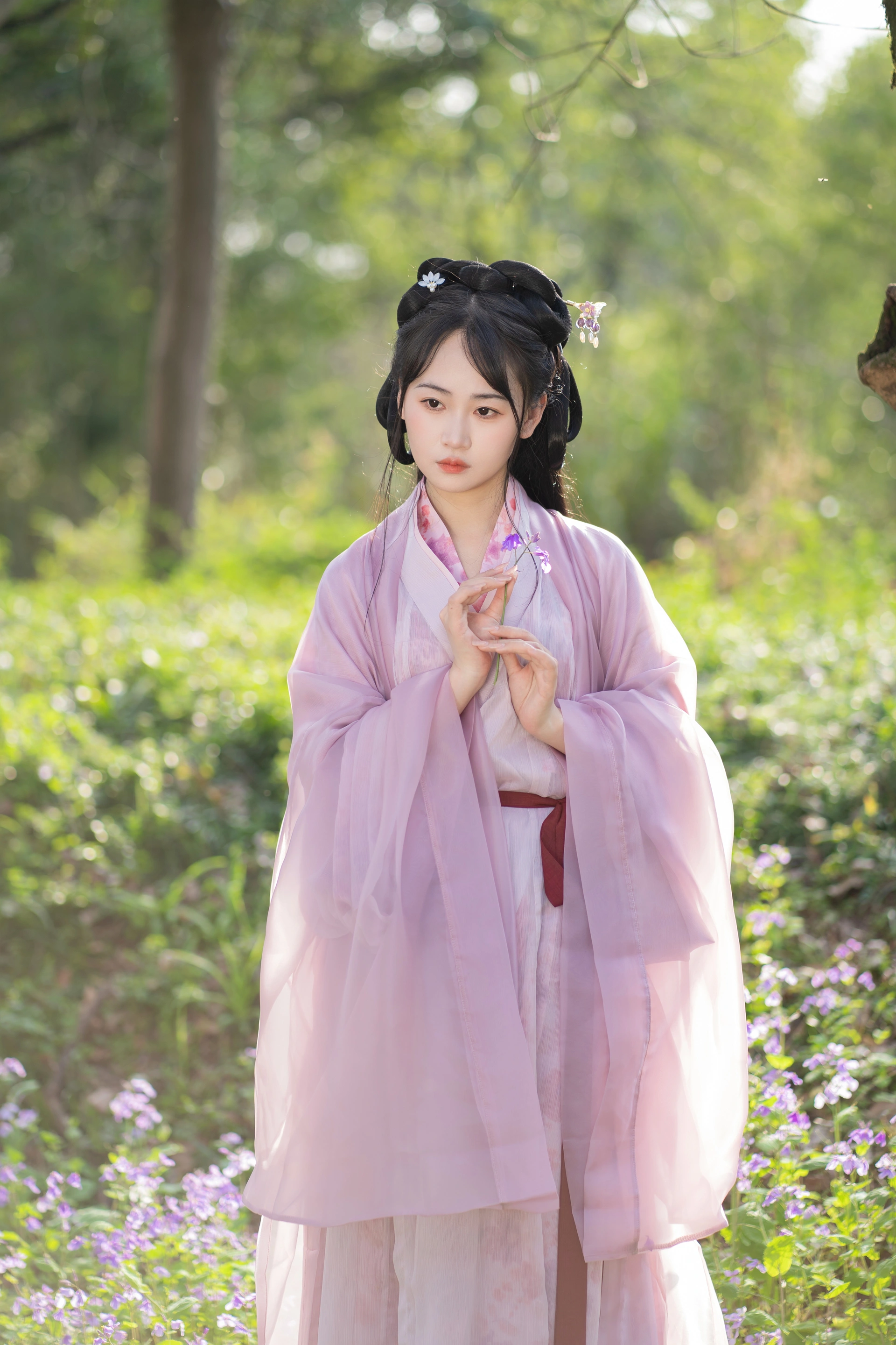 [YITUYU艺图语]2023.11.30 紫色汉服真的好美啊 湫一只岁岁 1